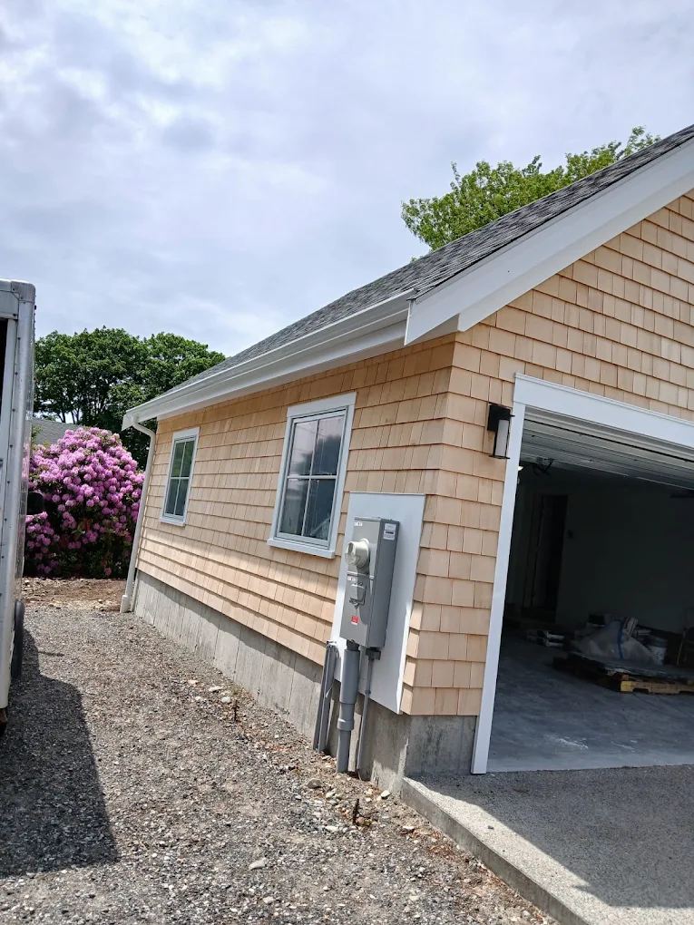Seamless gutters and downspouts installed by Mr. Gutter