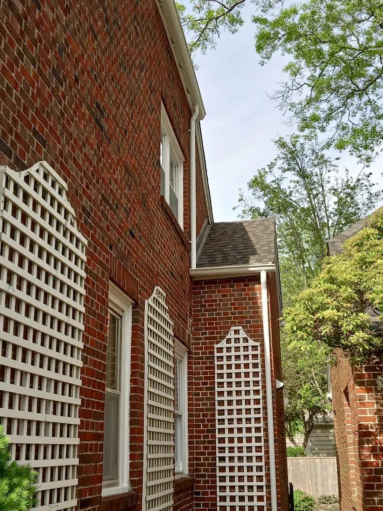 Seamless gutters and downspouts installed by Mr. Gutter