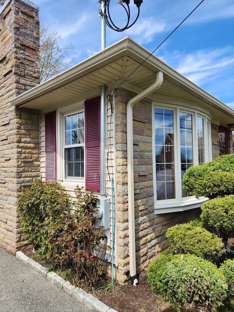Seamless gutters and downspouts installed by Mr. Gutter