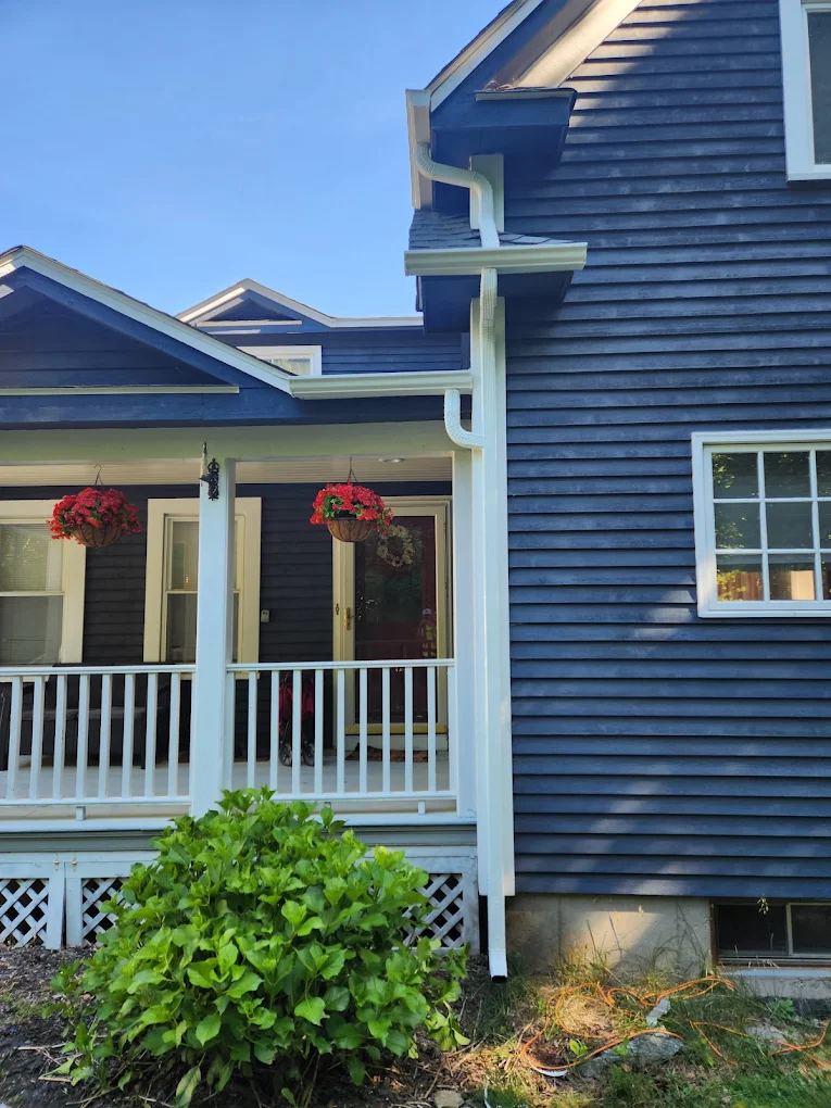 Seamless gutters and downspouts installed by Mr. Gutter